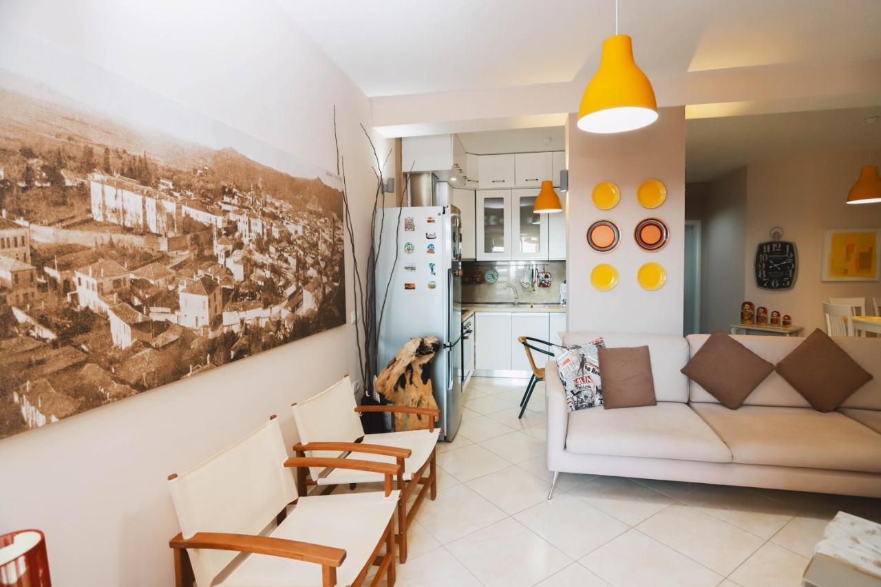 Vlorë Large Apartment Near The Seaside Boulevard Lungomare מראה חיצוני תמונה