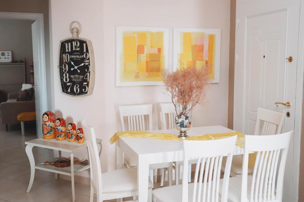 Vlorë Large Apartment Near The Seaside Boulevard Lungomare מראה חיצוני תמונה