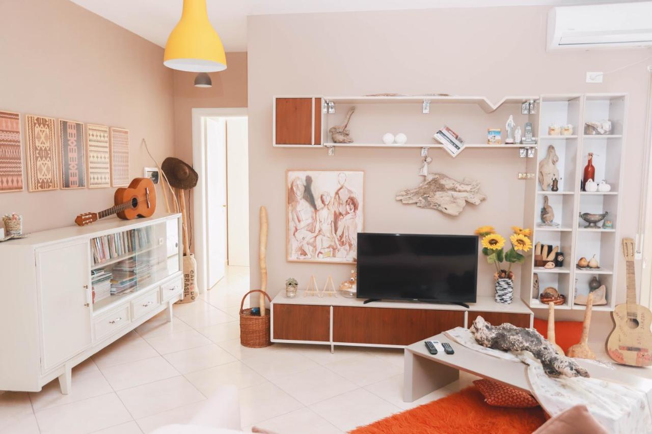 Vlorë Large Apartment Near The Seaside Boulevard Lungomare מראה חיצוני תמונה